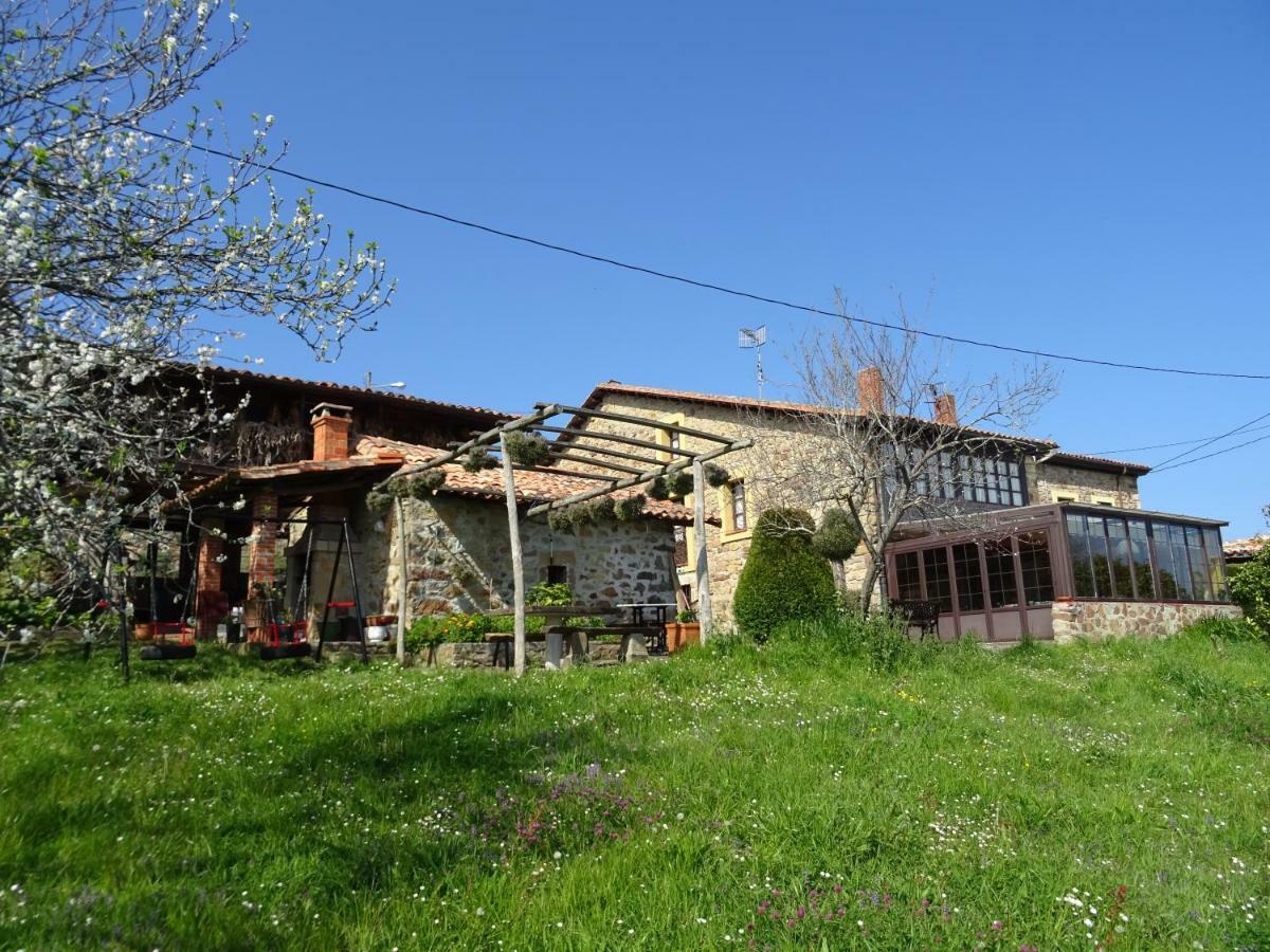 Turismo Rural El Piensu Villaviciosa  Exterior photo
